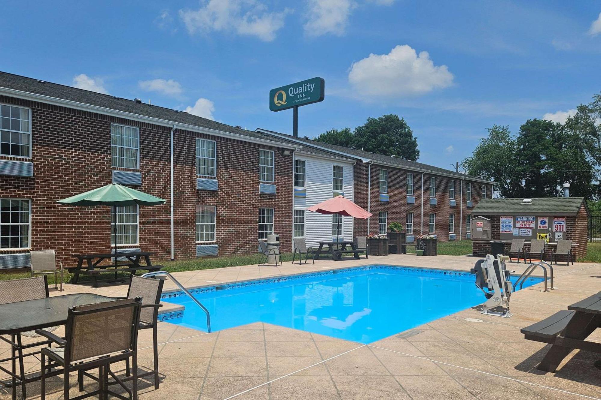Quality Inn Dublin I-81 Exterior foto